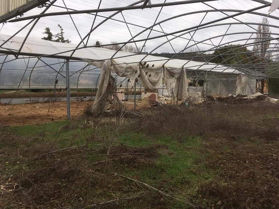 La construction de la Serre de Zone 5 au Teil